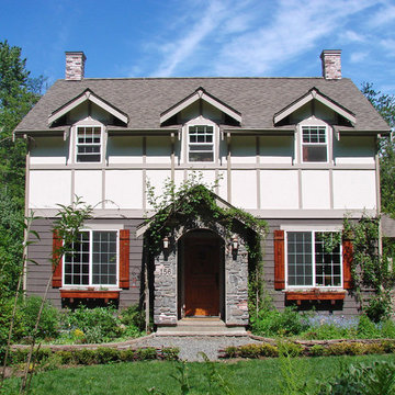 Dutch Colonial