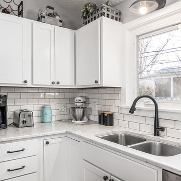 Traditional Kitchen Remodel Done in a Shaker Door