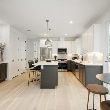 4805 Santa Anna - Aspen White Oak