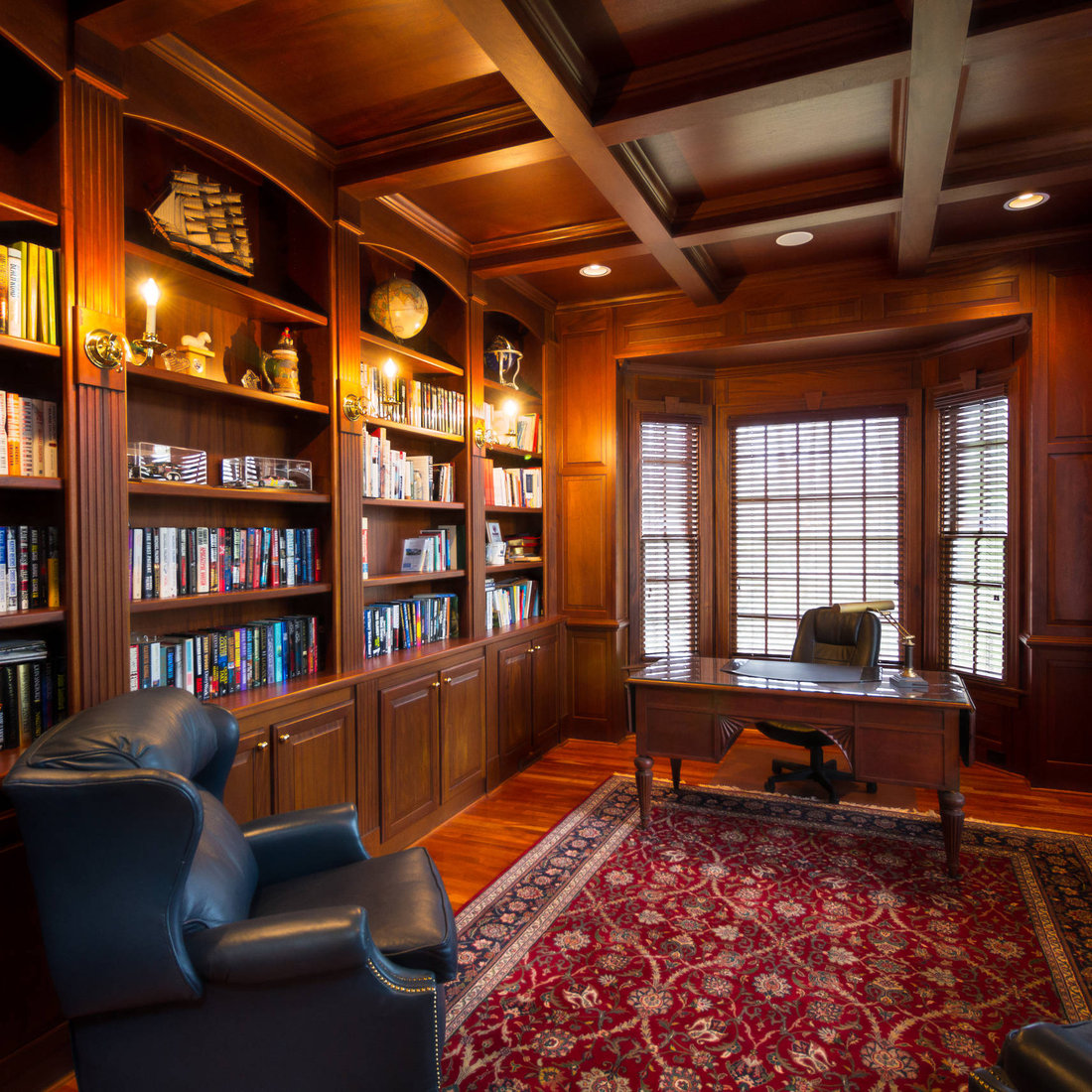 High-End Home Office