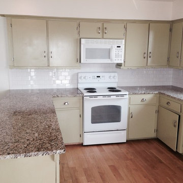 Venetian Ice Granite with 3x6 white ceramic subway tile back splash