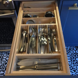 Flatware and Kitchen Utensil Drawer Inserts - Products