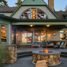 Deck/yard