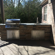 Outside Entertaining