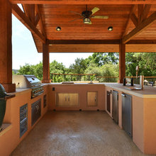 outdoor kitchen