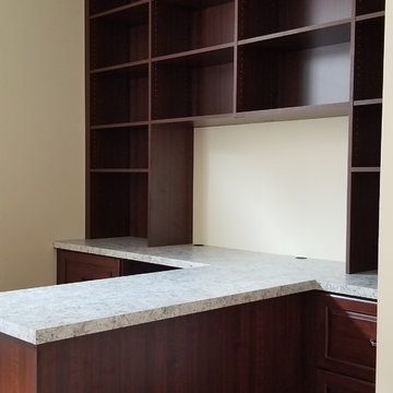 Traditional Home Office