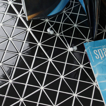 Triangular single color porcelain mosaic tile