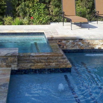 Raised Travertine Square Spa
