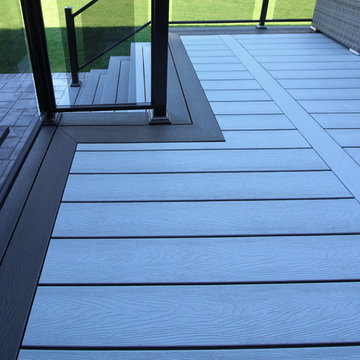 St-Hubert Patio Deck