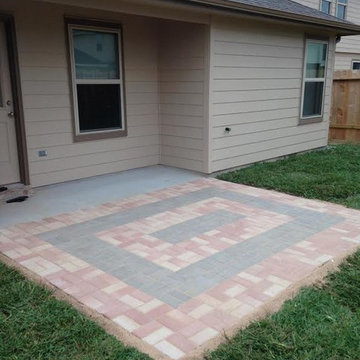 Small Pavestone Patio