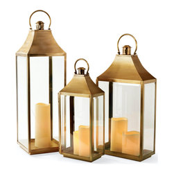 Carriage House Lantern - Outdoor Lighting