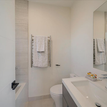 Contemporary floating vanities - Eclipse cabinetry