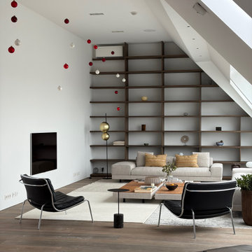 In the heart of Vienna, a penthouse furnished with Living Divani and Flexform