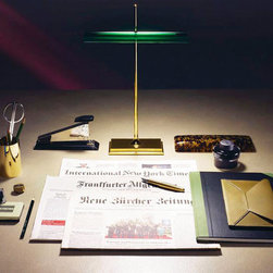 Светильники FLOS - Desk Lamps