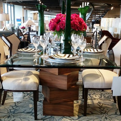 Featured Floor Samples - Kitchen And Dining Furniture