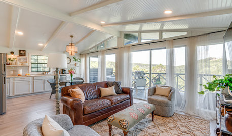 Houzz Tour: A Country Cottage in Texas is Beautifully Revived
