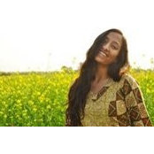Mona Fulambarkar's photo
