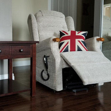 The Berkeley Lift Chair 30% OFF
