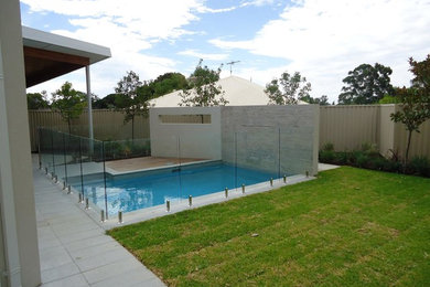 Photo of a modern pool in Perth.