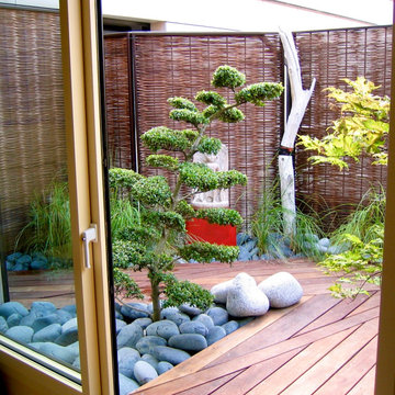 Bienvenue sur la terrasse, entrez !
