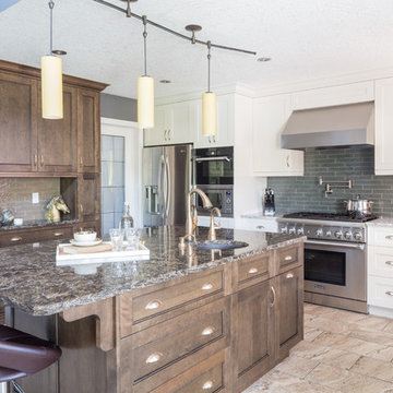 Auric Kitchen