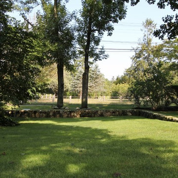 Cape Cod Landscaping: Harwich Antique Home