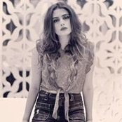 Anna Malhotras foto
