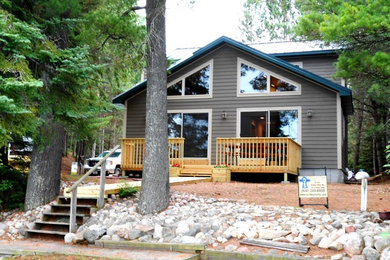 Craftsman house exterior idea in Milwaukee