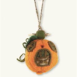 Pumpkin Felt Birdhouse - Birdhouses