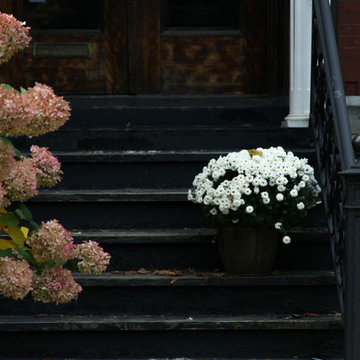 Photo Tour: Chicago Neighborhoods Dress Up for Fall