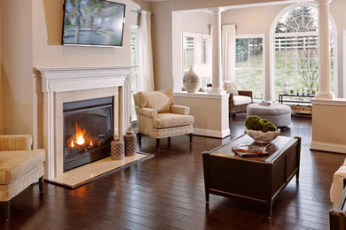 Elegant family room photo in Baltimore