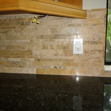 Sarasota Kitchen travertine backsplash