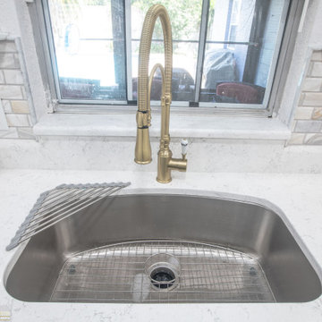 Henriques Orlando Zelmar Kitchen Remodel