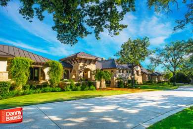 Traditional exterior home idea in Austin
