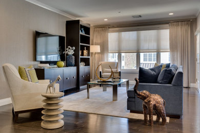 Living room - transitional living room idea in New York