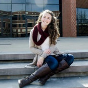Bri Hickmon's photo