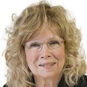 Carolyn Resau Young-Marks's photo