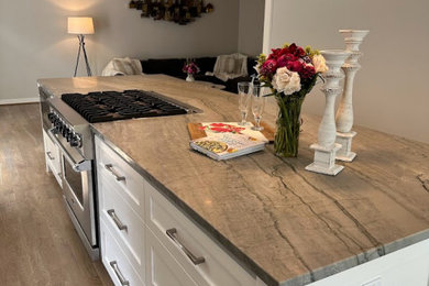 Kitchen - kitchen idea in Seattle