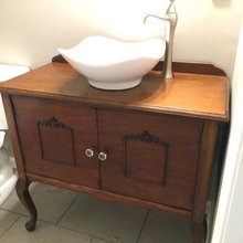 upstairs bathroom