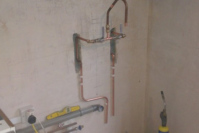 Kitchen sink taps - Wall mounted
