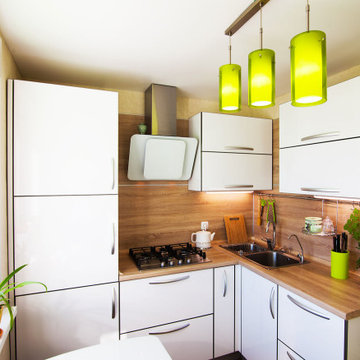 Contemporary Kitchen