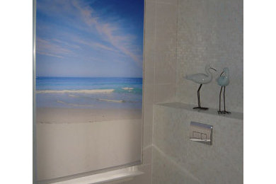 他の地域にあるお手頃価格のビーチスタイルのおしゃれな浴室の写真