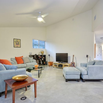 Tree+House Living Area