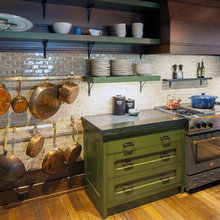 hanging wall storage