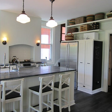 Kitchen Remodel: South Pacific Avenue