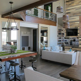 Example of a minimalist home design design in Salt Lake City