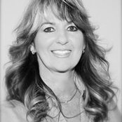 Josee Lapointe's photo