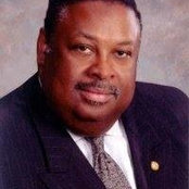 Larry Earvins foto
