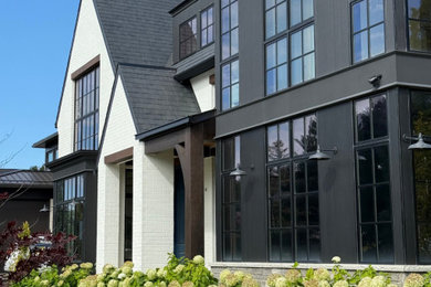 Exterior home photo in Toronto