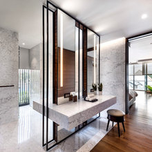 Bathroom / Vanity